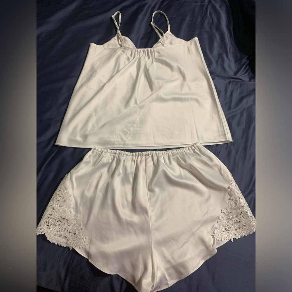 LeRose Stella cami and short set - Picture 6 of 6